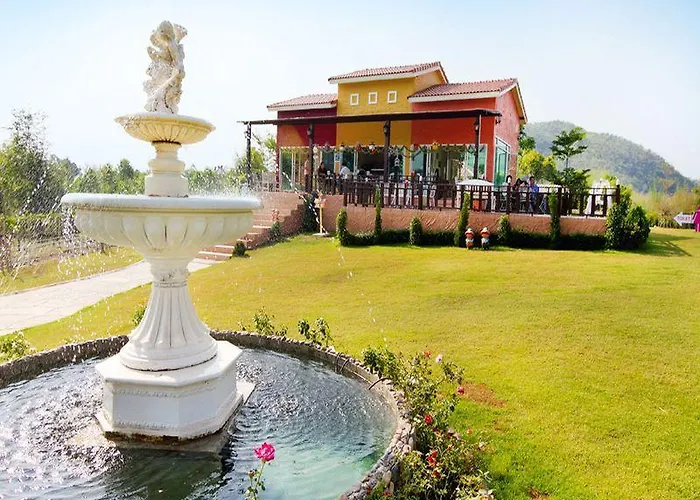 เบลลิสซิโม คาเฟ แอนด์ Ratchaburi